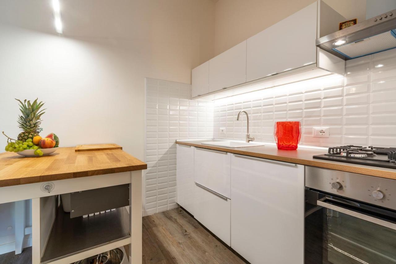 Snug Apartment With Private Courtyard M0270422677 Venedik Dış mekan fotoğraf