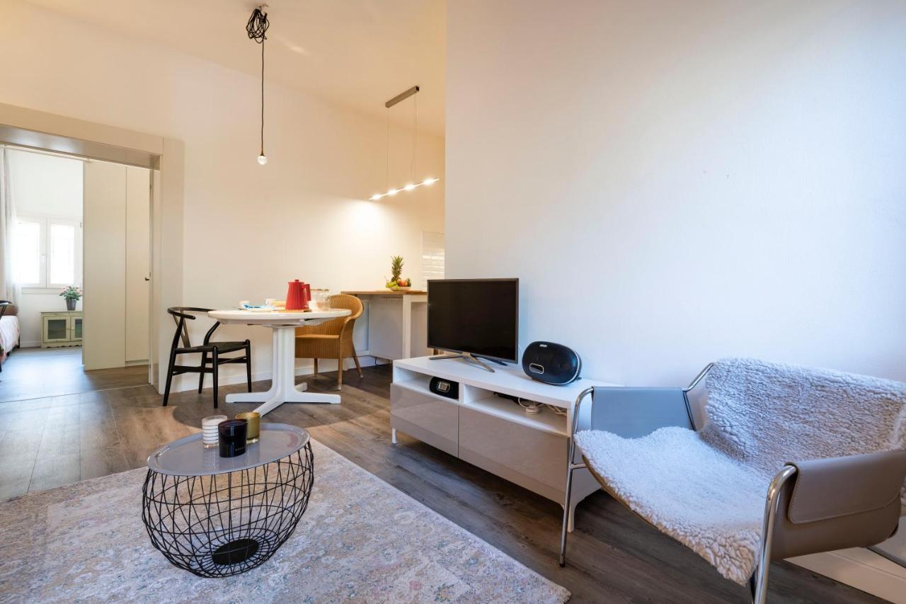 Snug Apartment With Private Courtyard M0270422677 Venedik Dış mekan fotoğraf